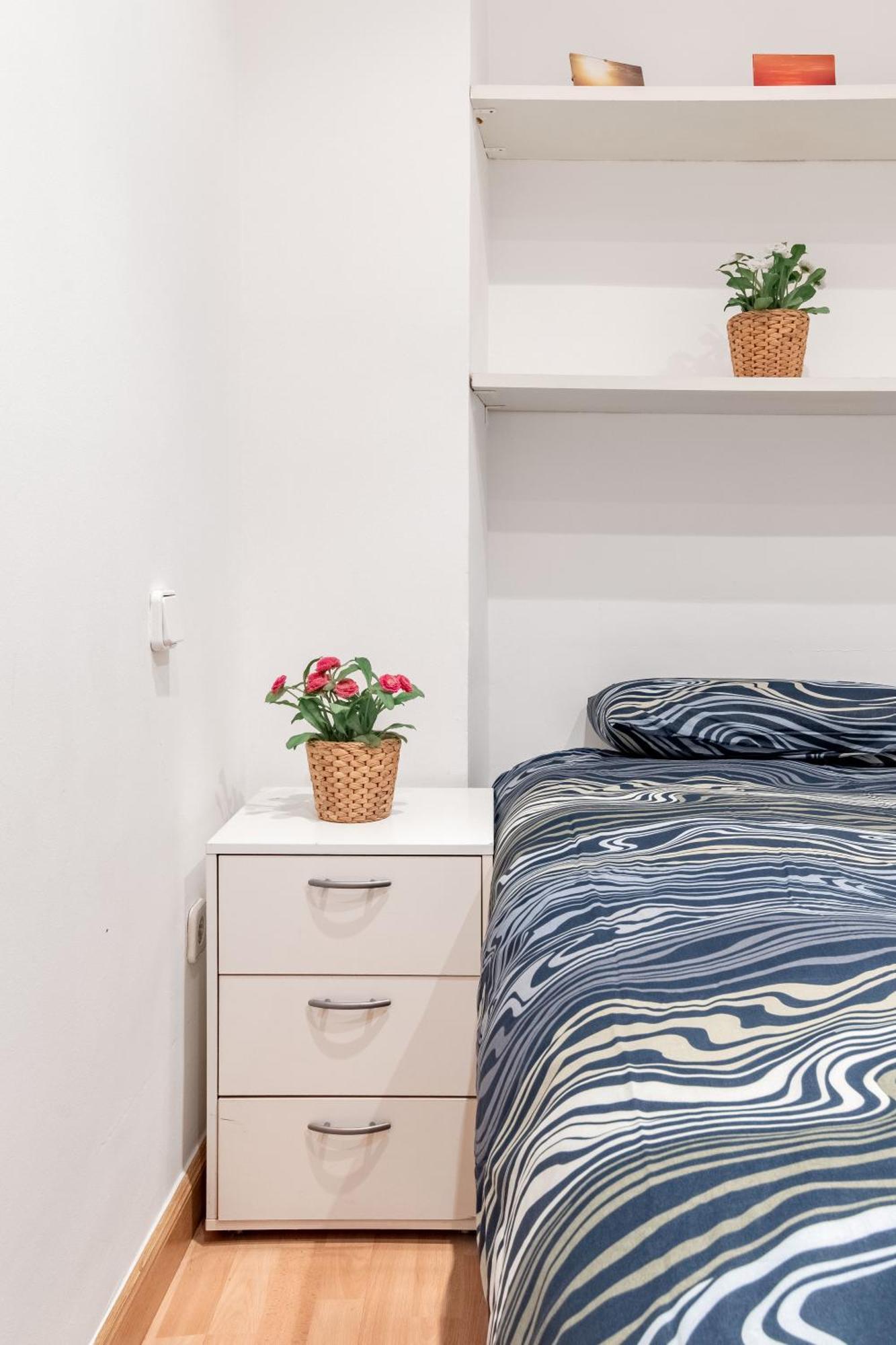 Atocha - Acogedor Apartamento, Centro De Madrid Bagian luar foto